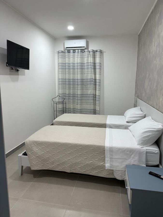 A Due Passi Dal Mare Bed & Breakfast Catanzaro Ngoại thất bức ảnh