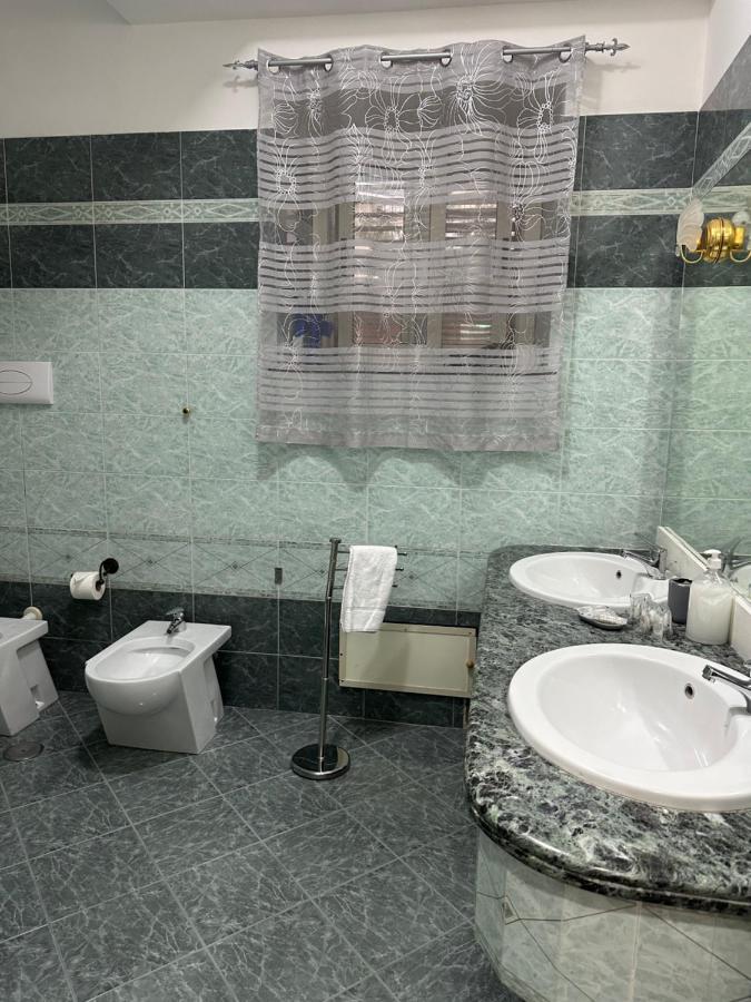 A Due Passi Dal Mare Bed & Breakfast Catanzaro Ngoại thất bức ảnh