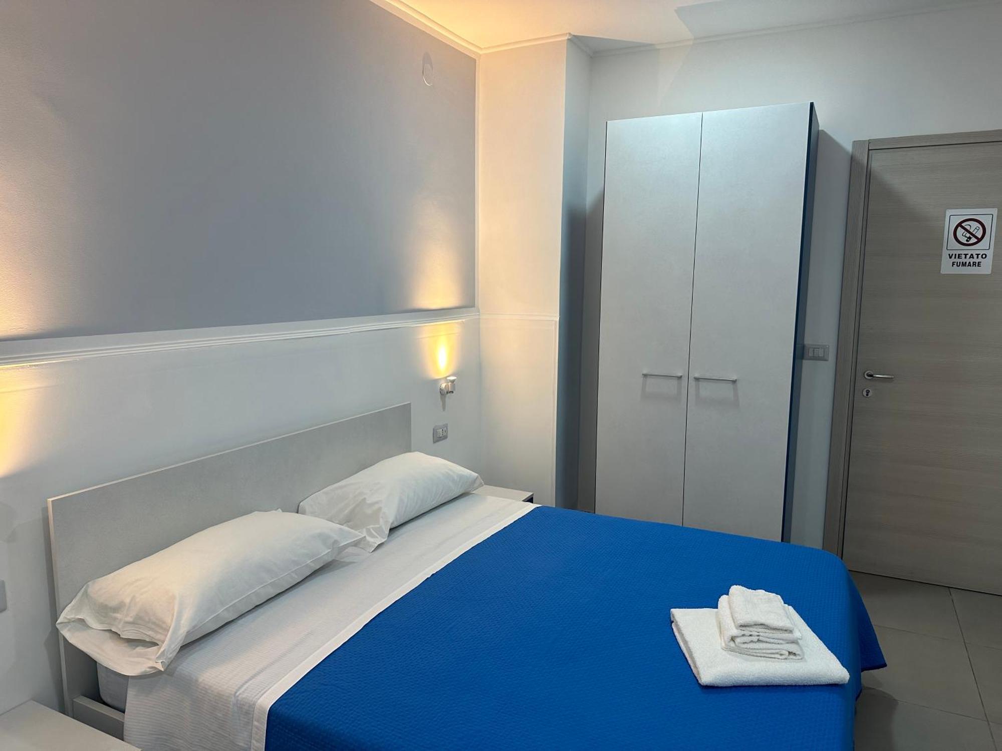 A Due Passi Dal Mare Bed & Breakfast Catanzaro Ngoại thất bức ảnh