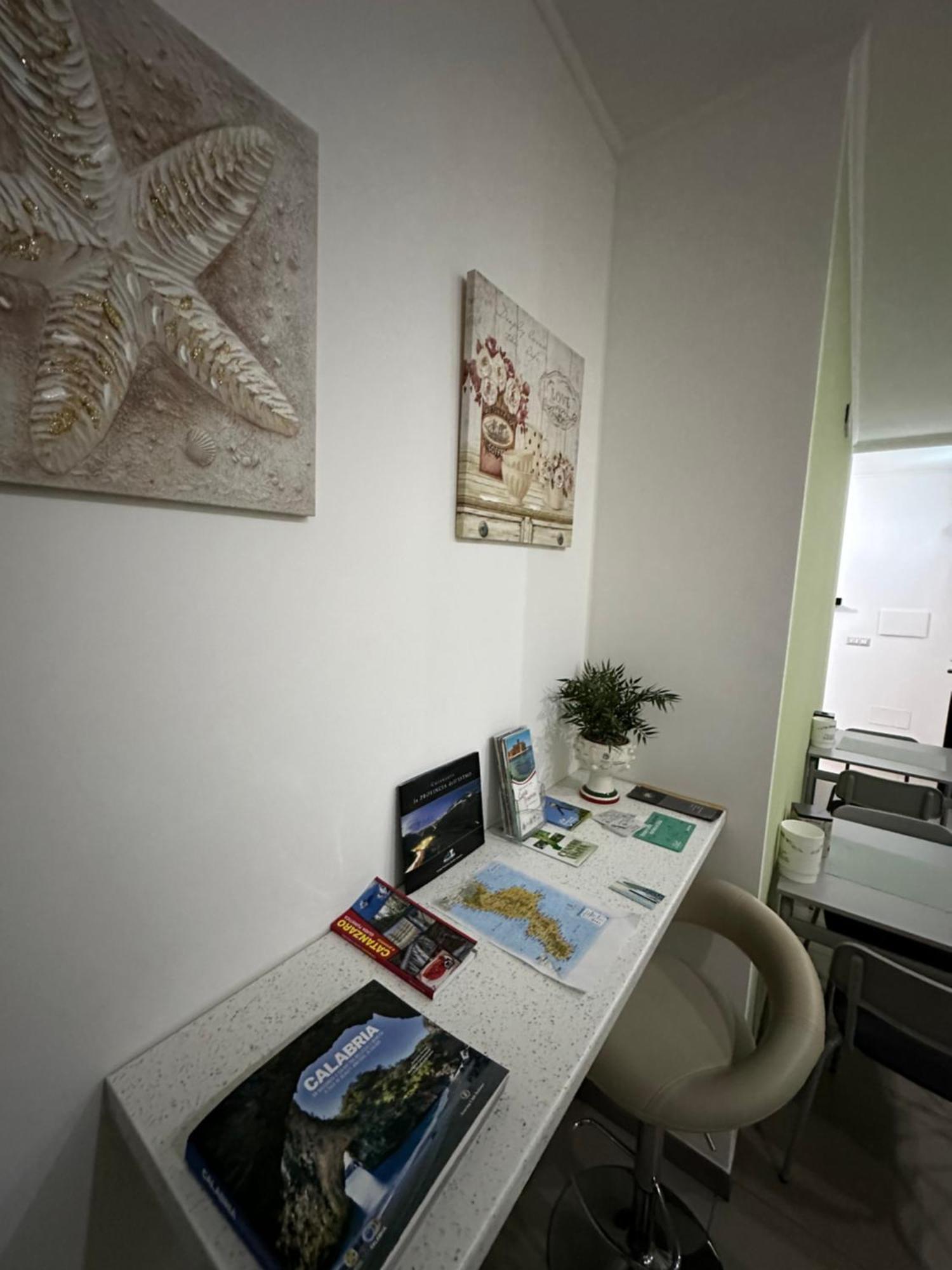A Due Passi Dal Mare Bed & Breakfast Catanzaro Ngoại thất bức ảnh